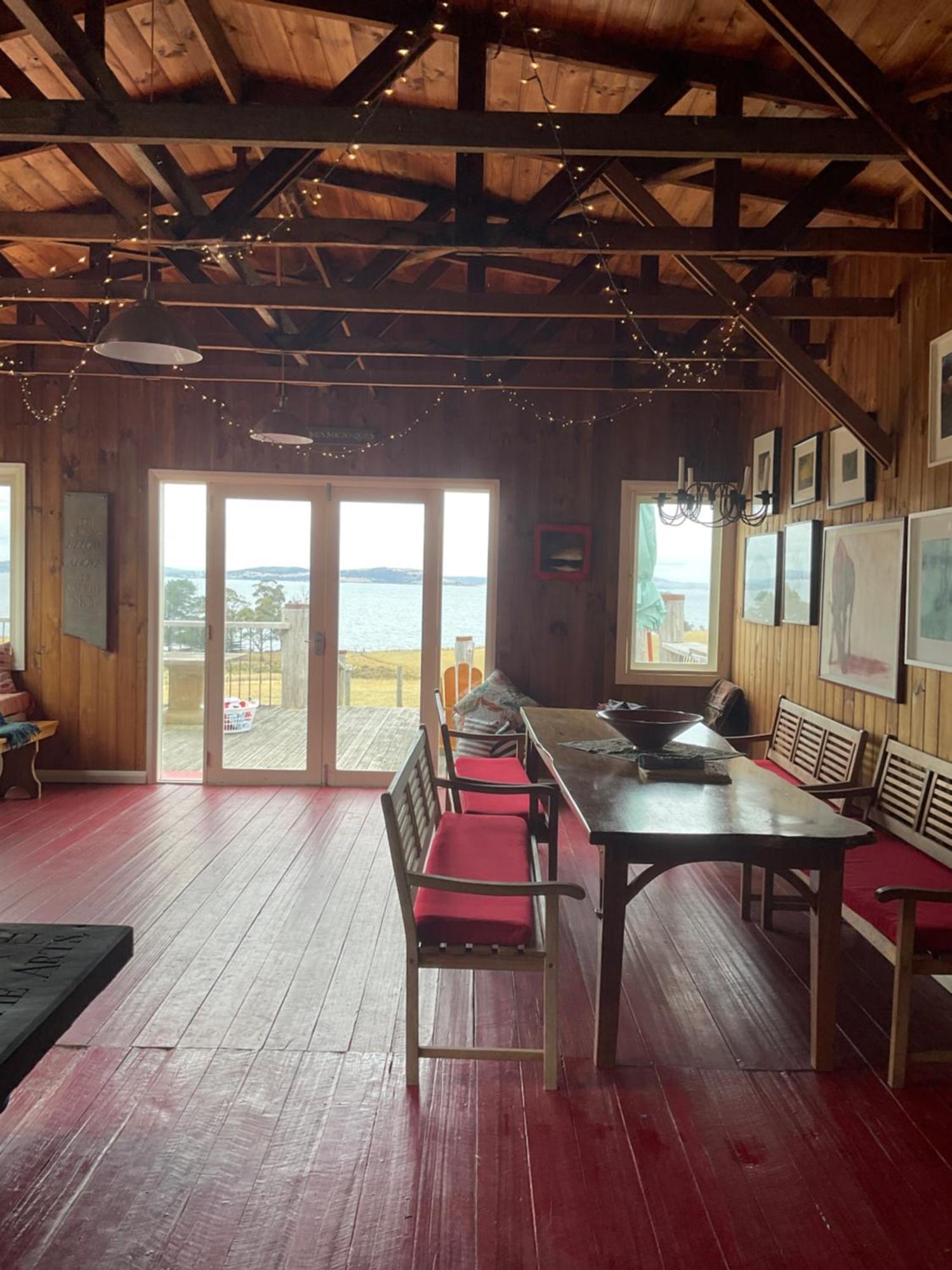 The Woolshed And Farmhouse Blue, Bruny Island Barnes Bay Kültér fotó